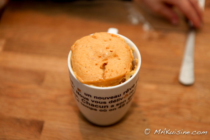 Mug cake à la confiture de lait