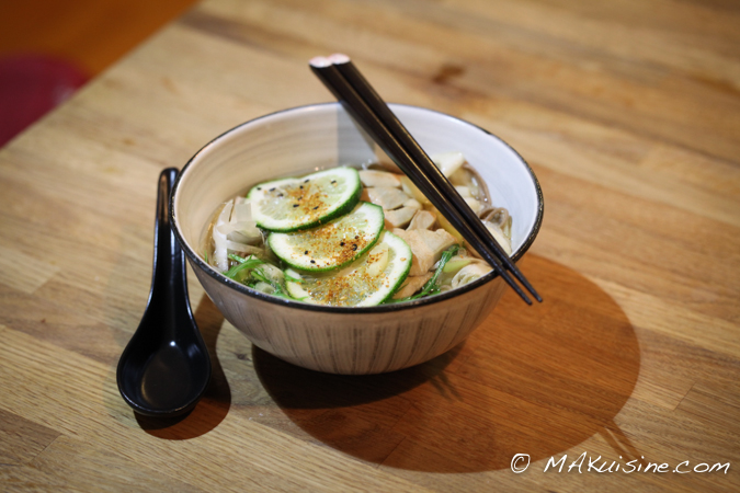 Soba poulet poireaux