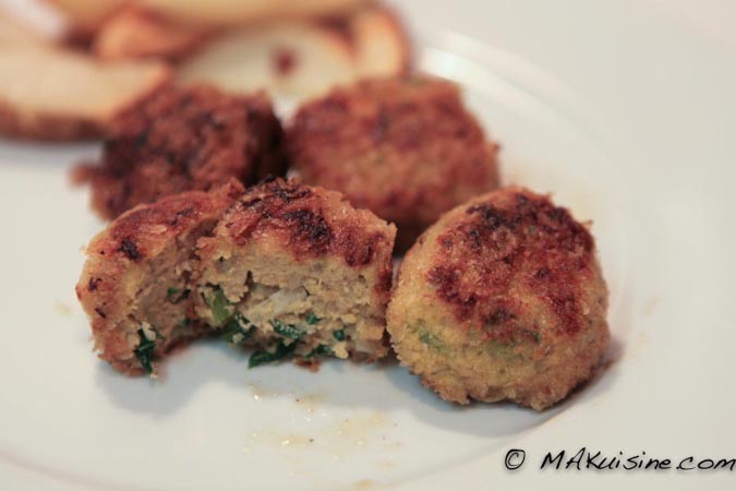 Boulettes de porc au curry et aux épinards